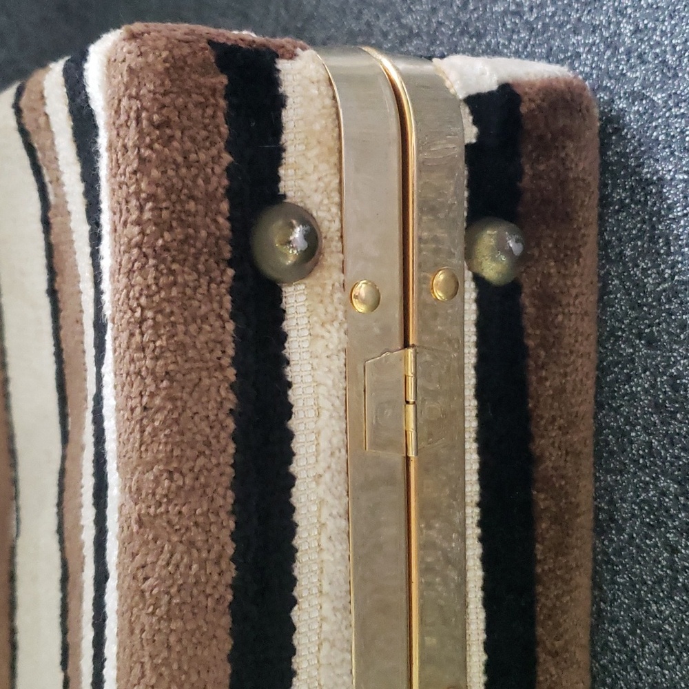 Beautiful Vintage Fabric Bag - Picture 10 of 15